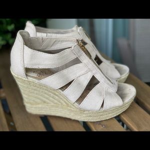 Wedge heels